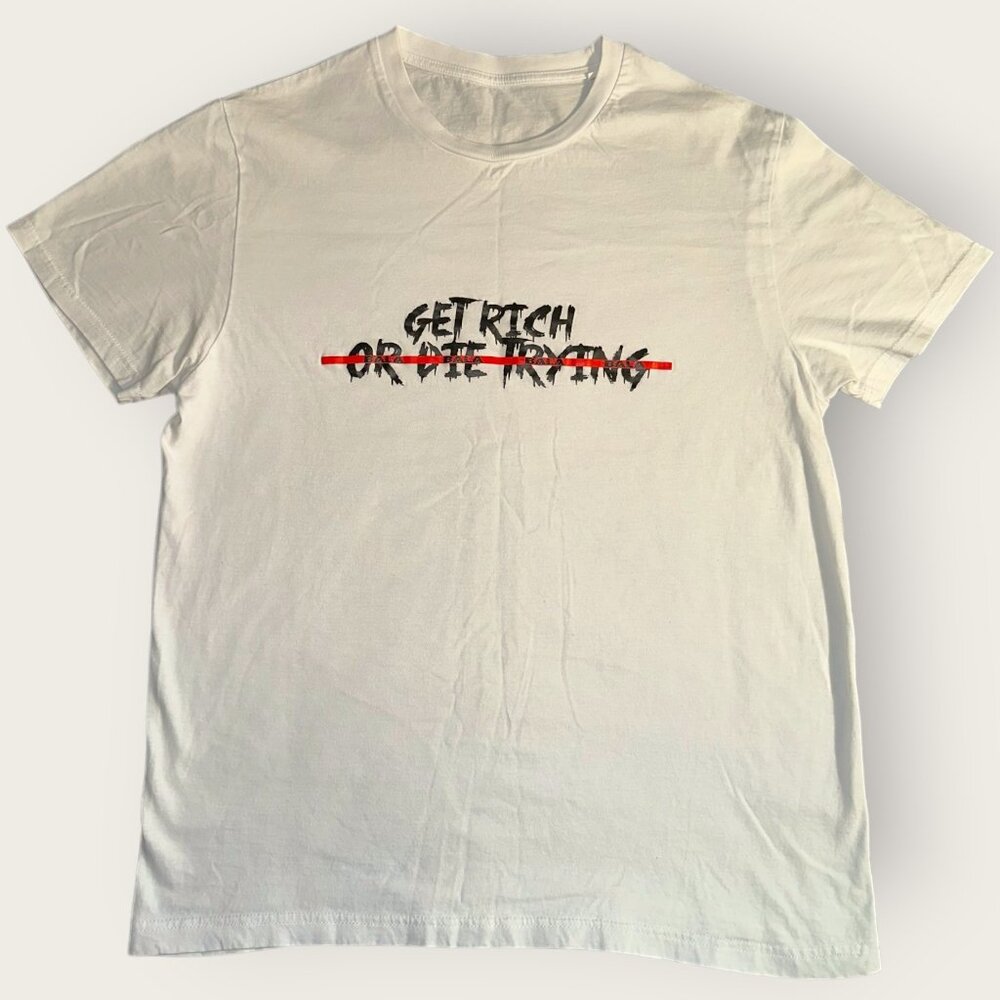 White BALA Graphic T-Shirt Size Medium